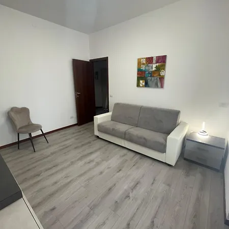 Em Apartman Pavia